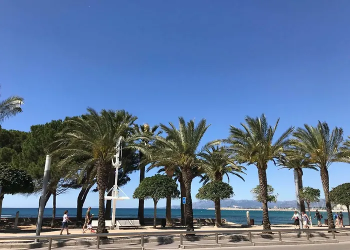 Apartamentos Llobregat
